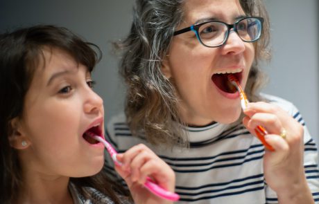 איך לשכנע את הילדים לצחצח שיניים
